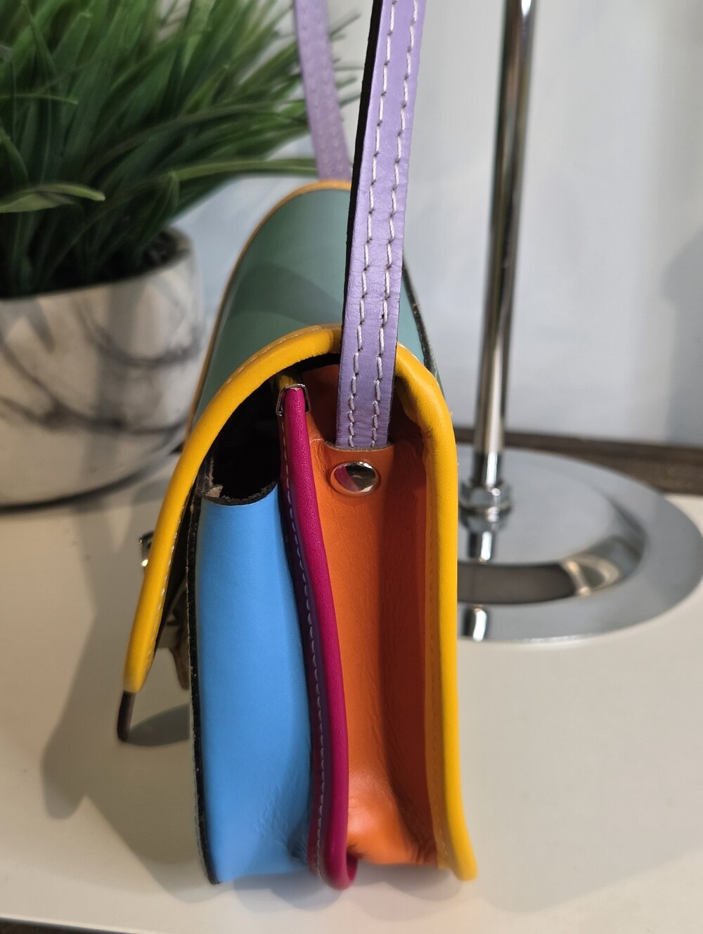 Gregorio Vera Pelle Italy Leather Colorblock Saddle Bag - Picture 4 of 12